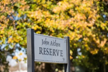 Reserve signage