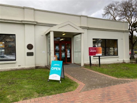Gisborne Library