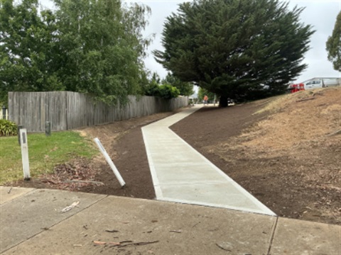 New-Gisborne-Hyperno-Court-Footpath-works-Photo.jpg
