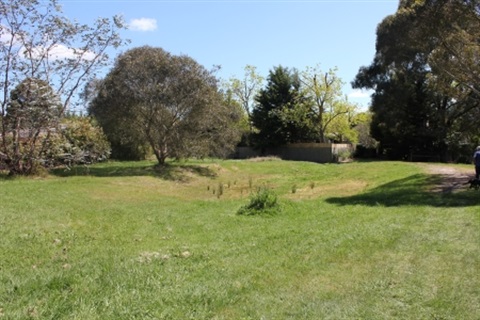 Entry to the Reserve from Glenton Crt