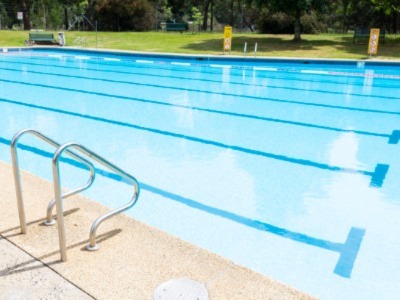 Woodend pool.jpg