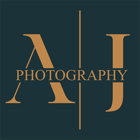 monogram-logoc